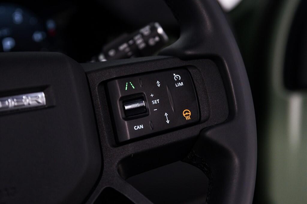 Land Rover Defender 90 - Image 33