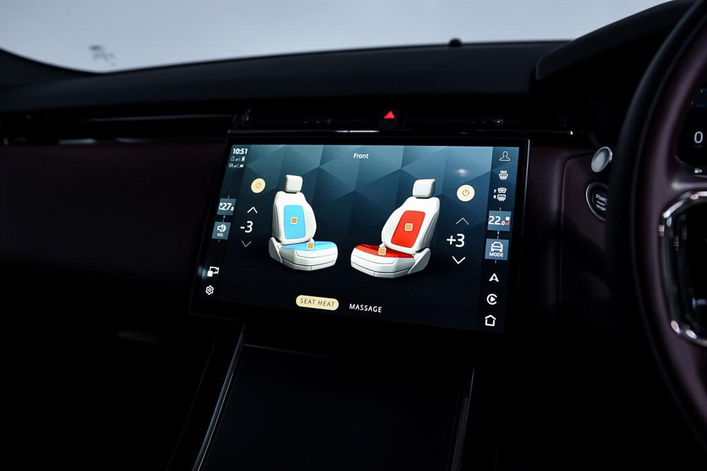 Land Rover Range Rover Velar - Image 26