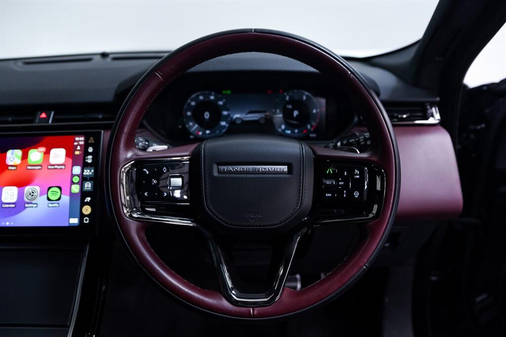 Land Rover Range Rover Velar - Image 30