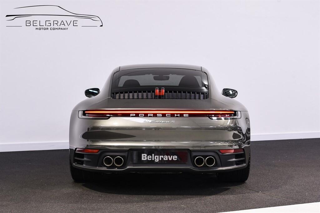 Porsche 911 - Image 6