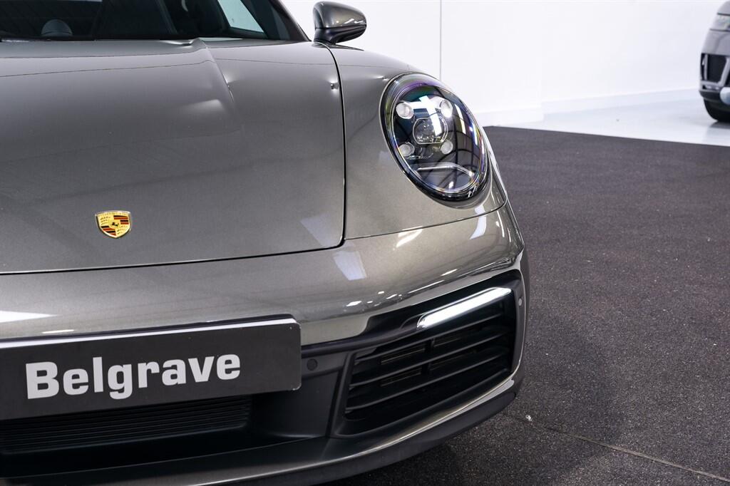 Porsche 911 - Image 14