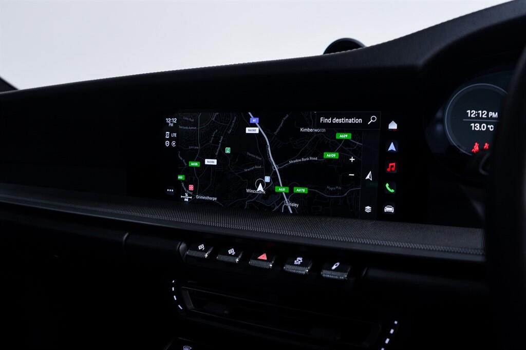 Porsche 911 - Image 29