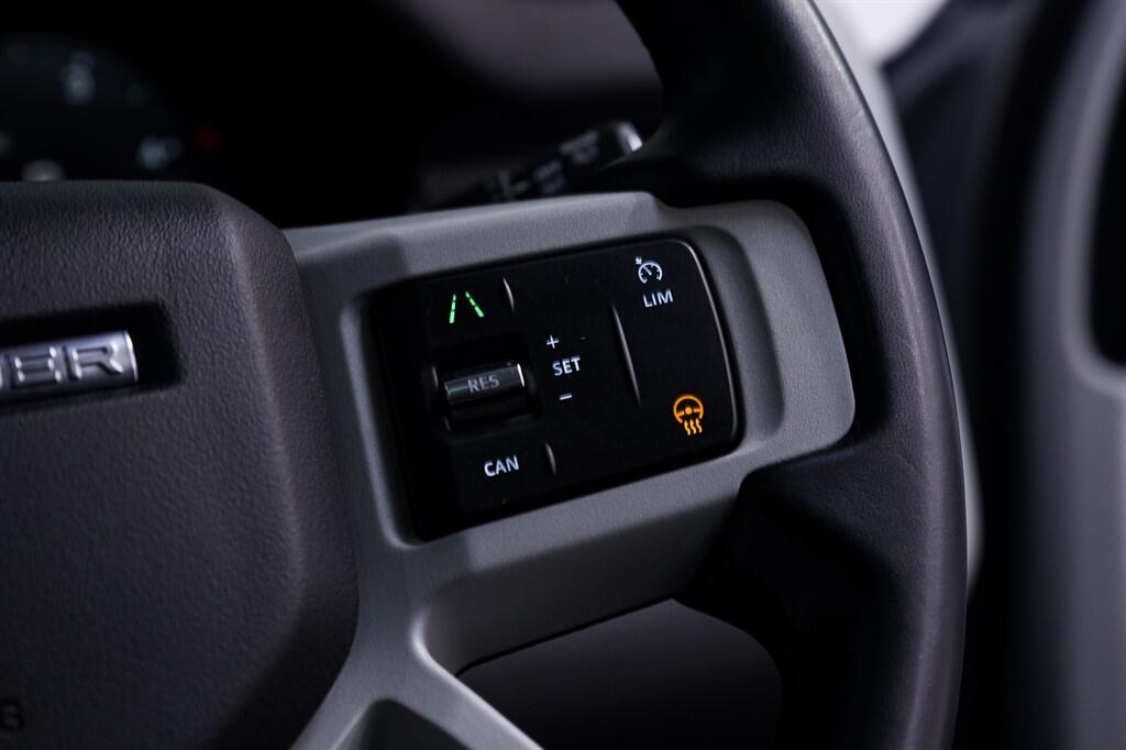 Land Rover Defender 110 - Image 32