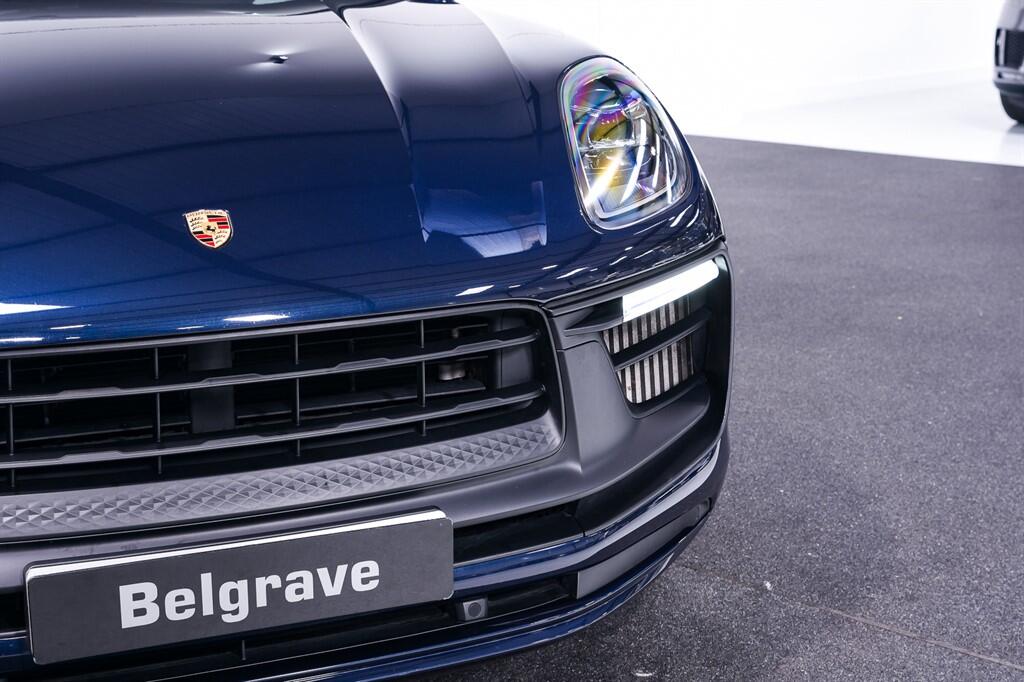 Porsche Macan - Image 10