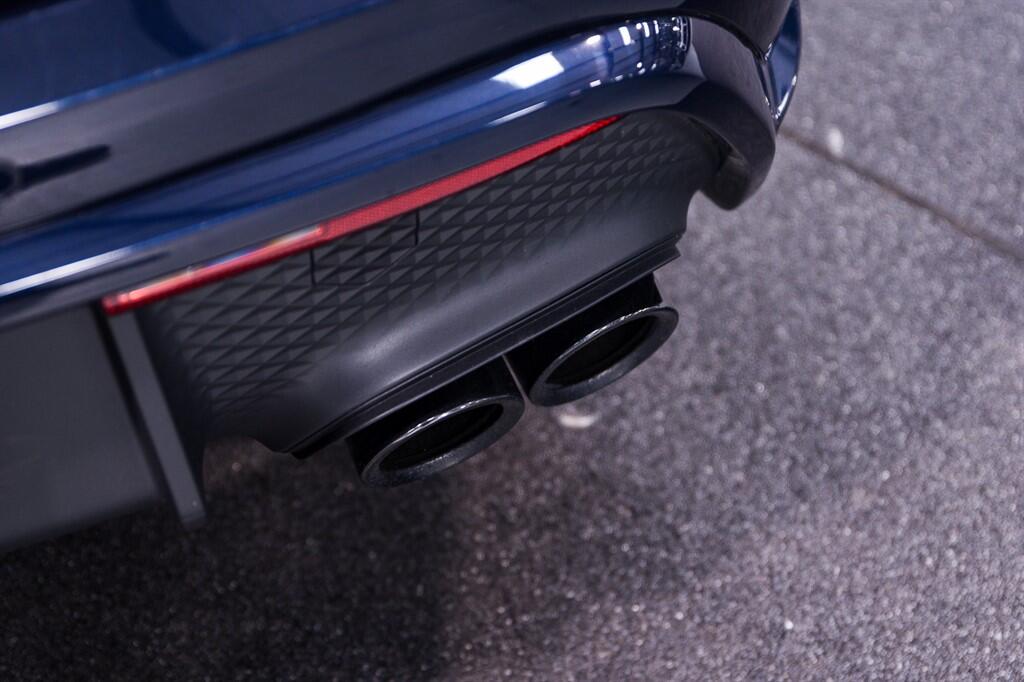 Porsche Macan - Image 14