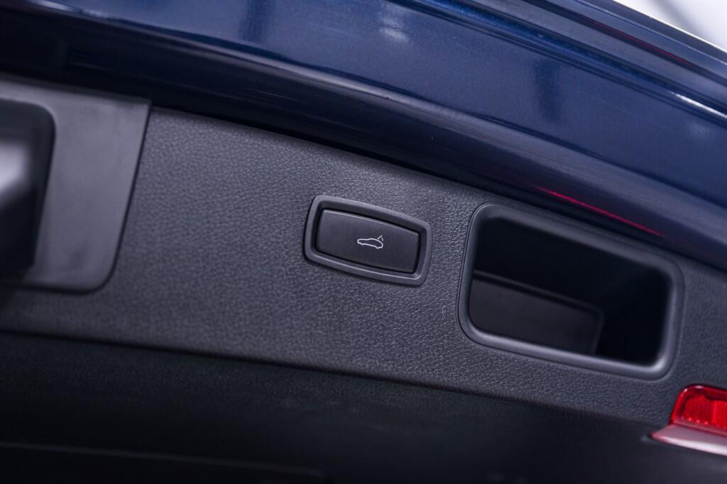 Porsche Macan - Image 40