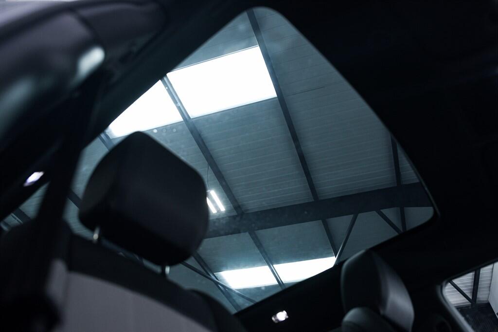 Land Rover Range Rover Evoque - Image 5