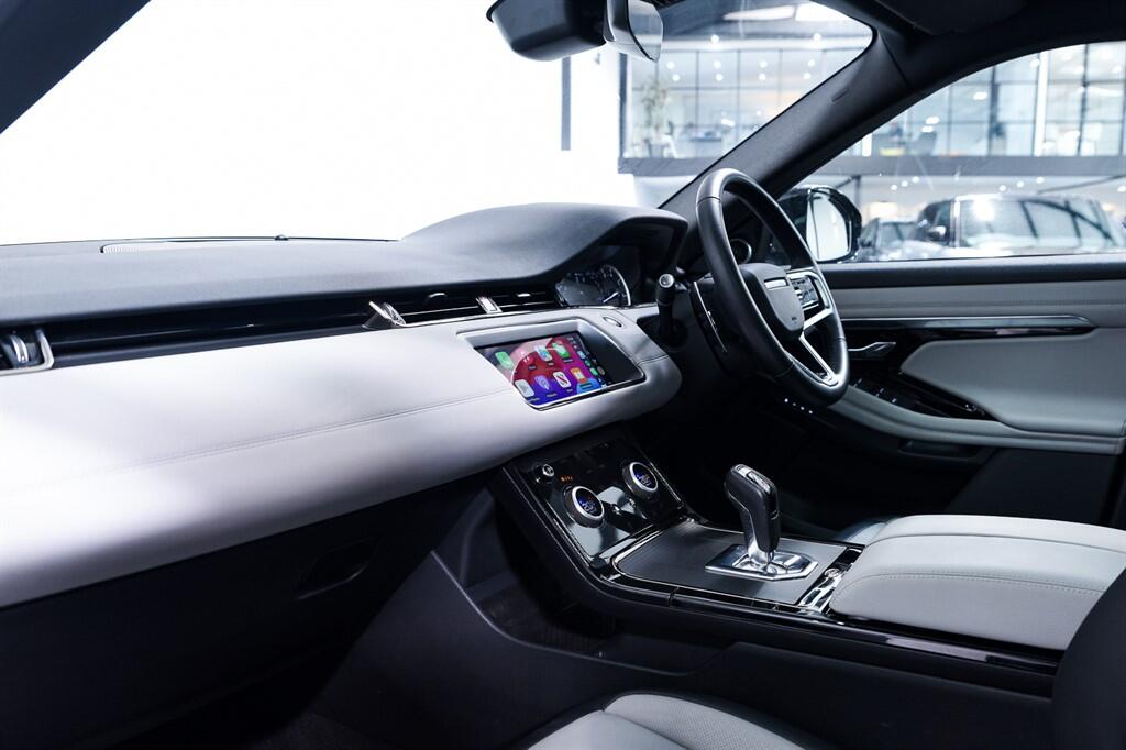 Land Rover Range Rover Evoque - Image 15