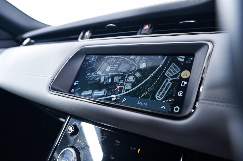 Land Rover Range Rover Evoque - Image 23