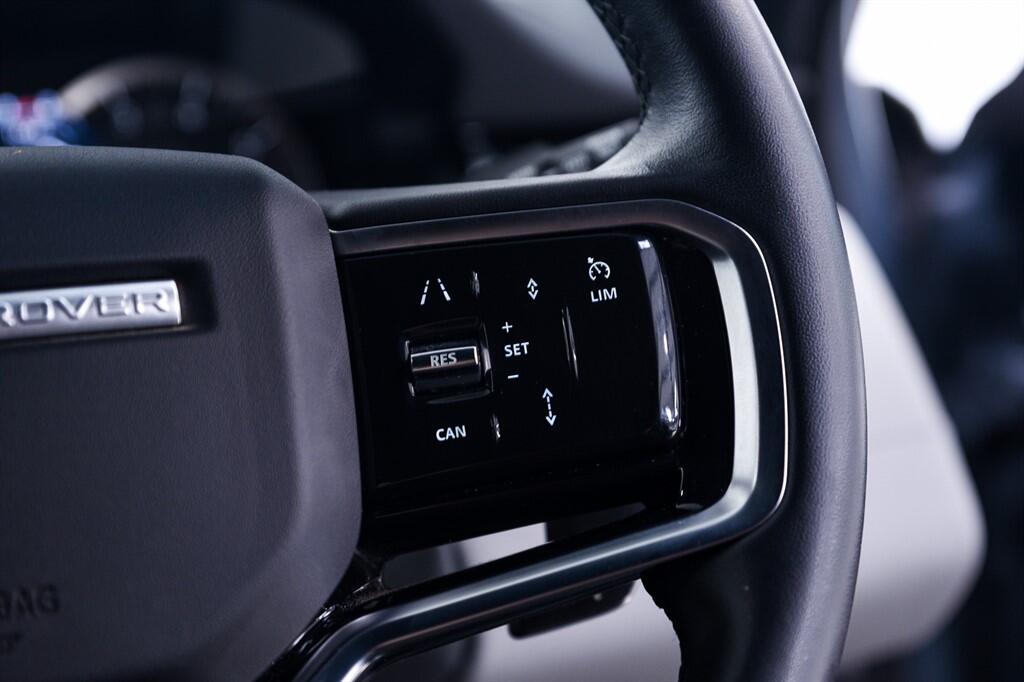 Land Rover Range Rover Evoque - Image 29