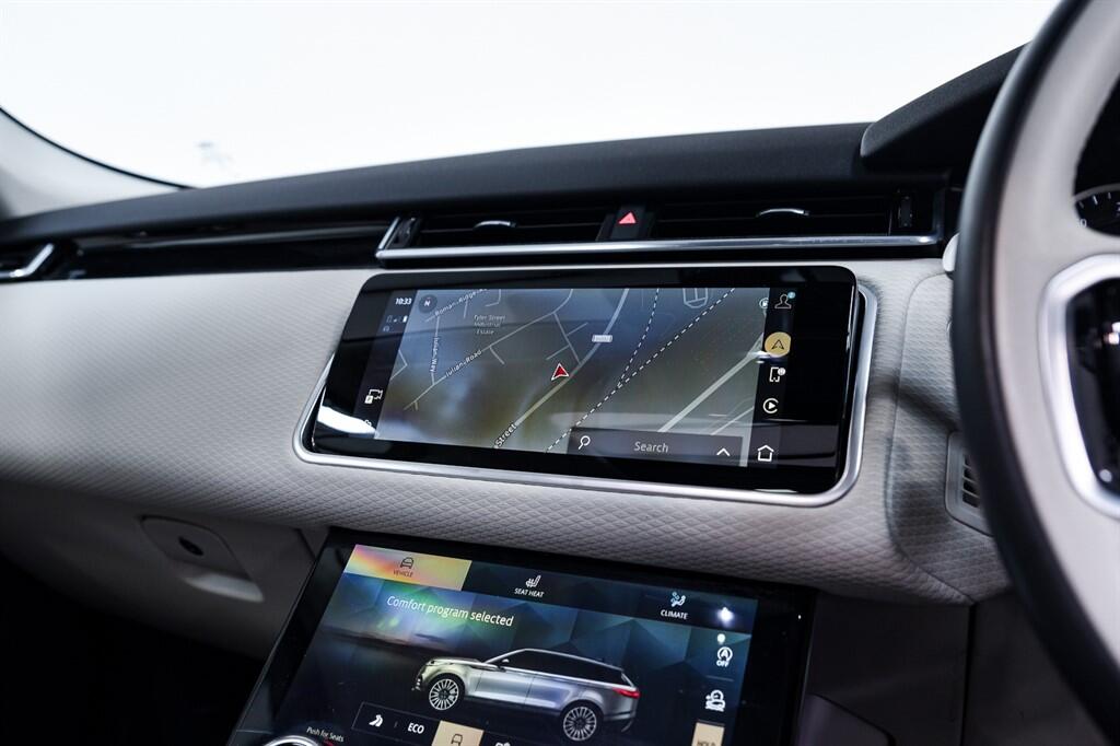 Land Rover Range Rover Velar - Image 20
