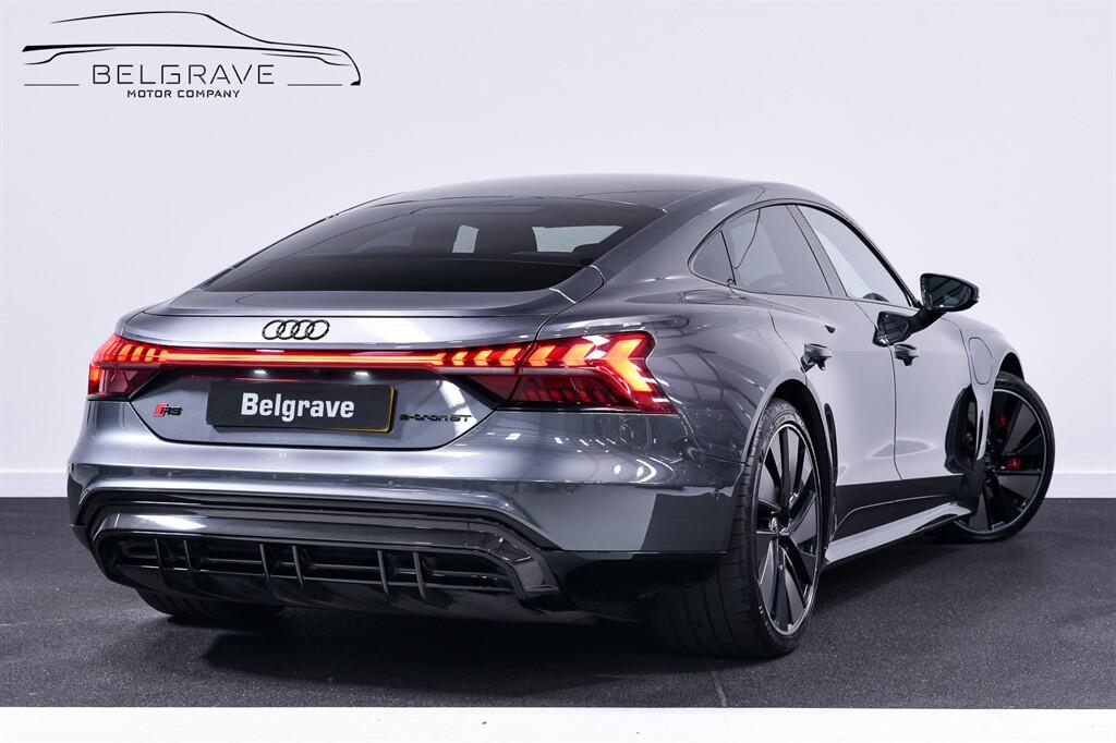 Audi RS e-tron GT - Image 2