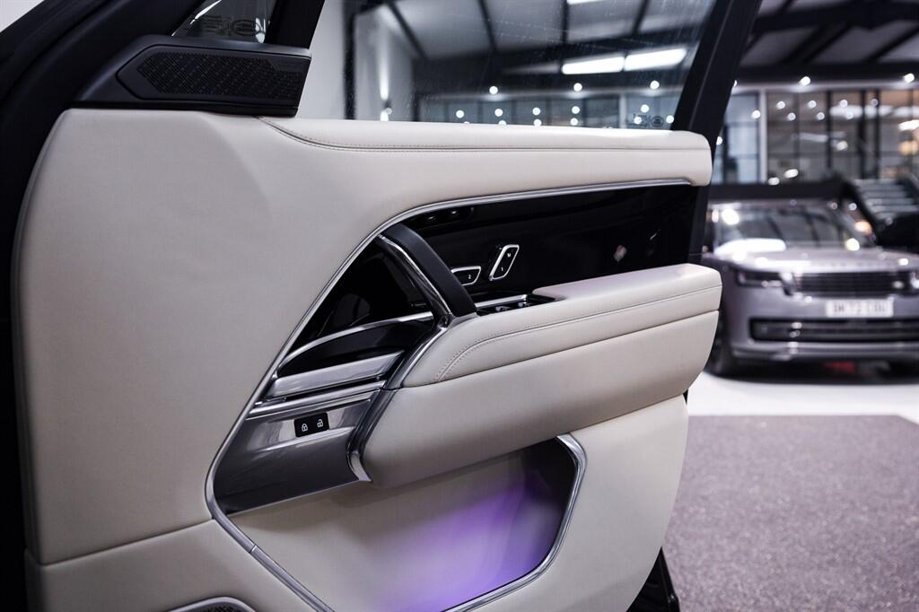 Land Rover Range Rover - Image 44