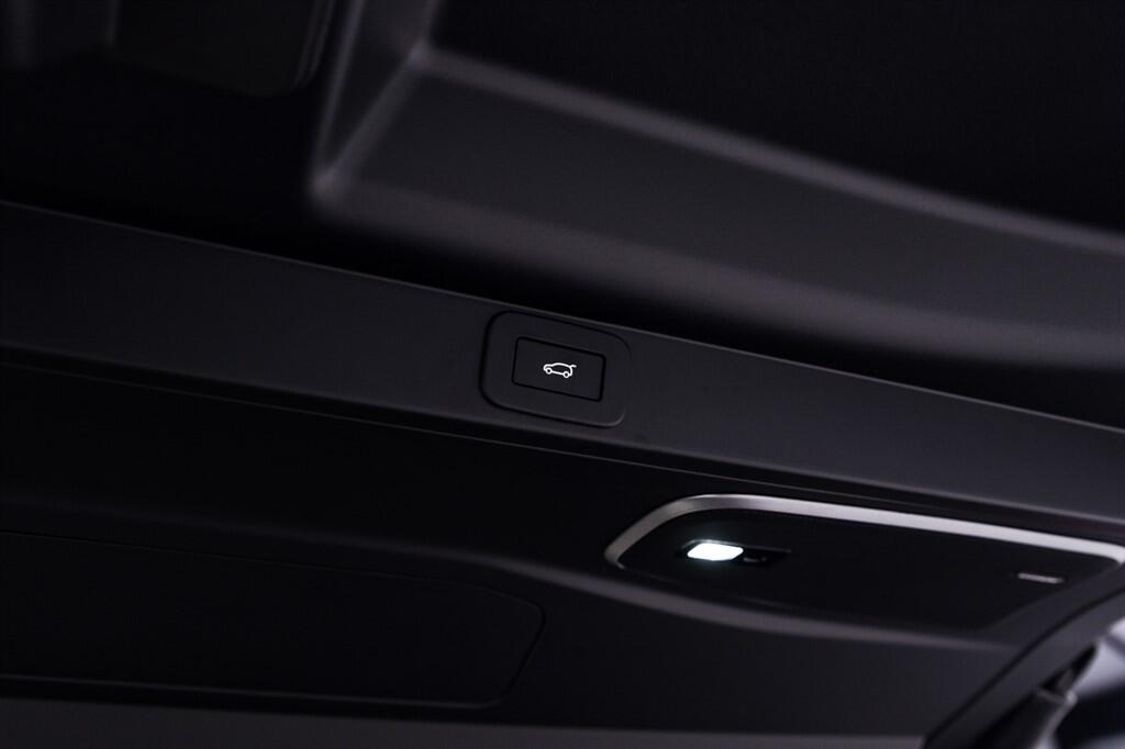 Land Rover Range Rover - Image 48