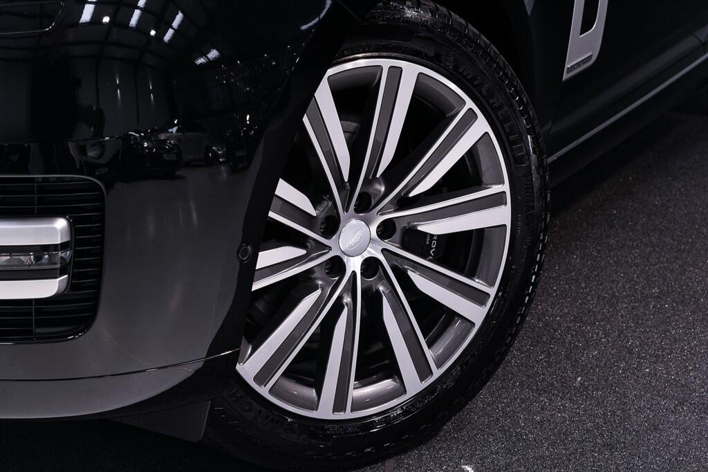 Land Rover Range Rover - Image 50