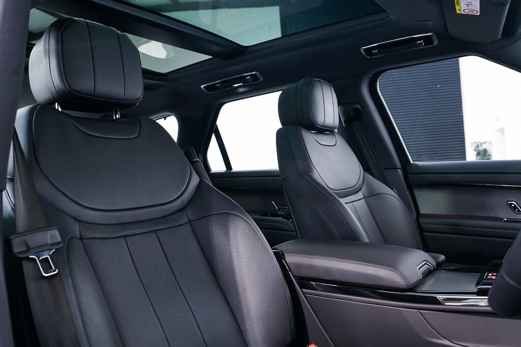 Land Rover RANGE ROVER SPORT - Image 13