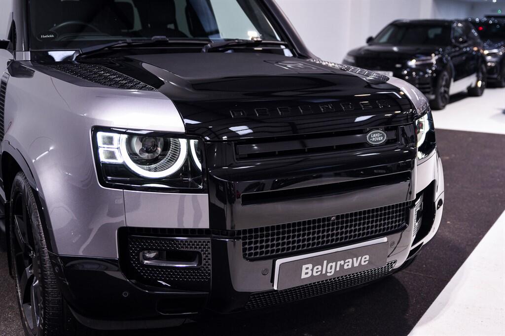 Land Rover Defender 130 - Image 11