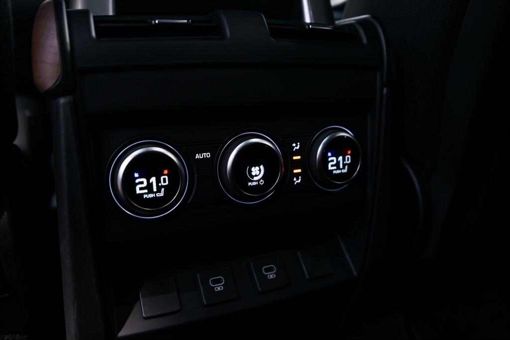 Land Rover Defender 130 - Image 21