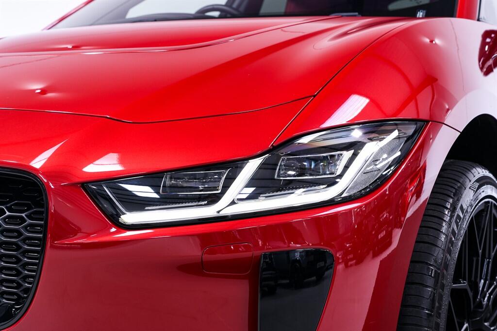 Jaguar I-Pace - Image 8