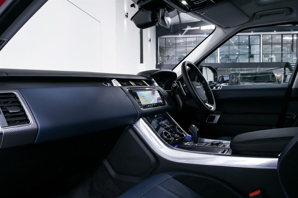 Land Rover RANGE ROVER SPORT - Image 16