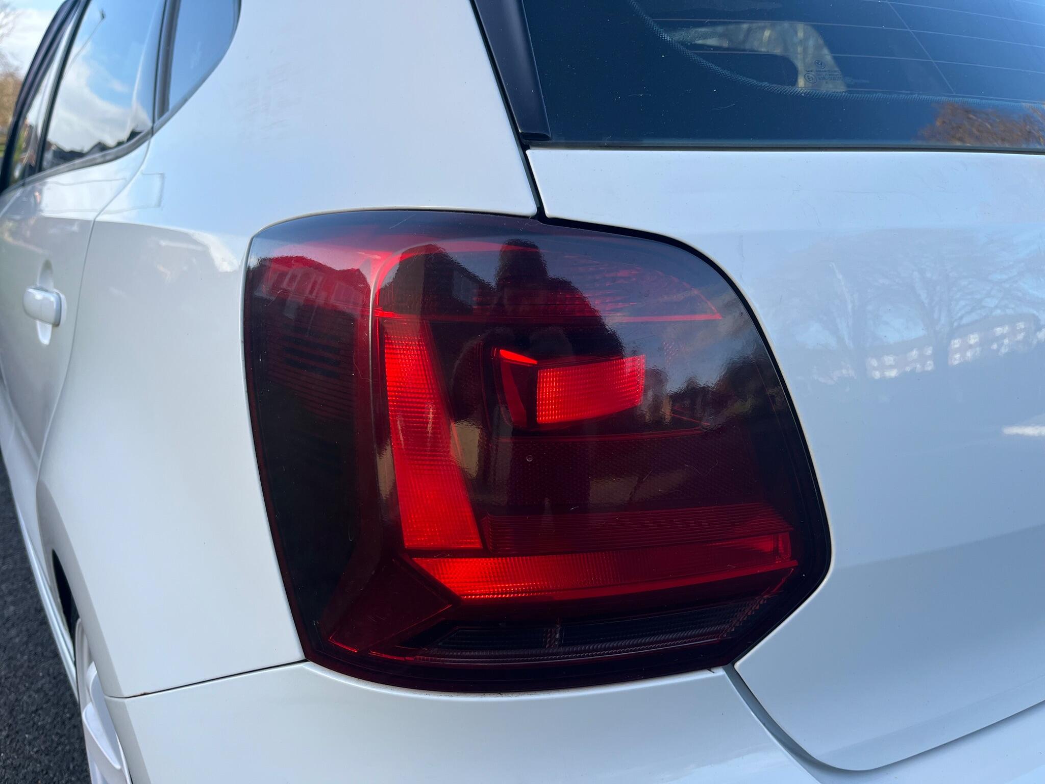 Volkswagen Polo - Image 12