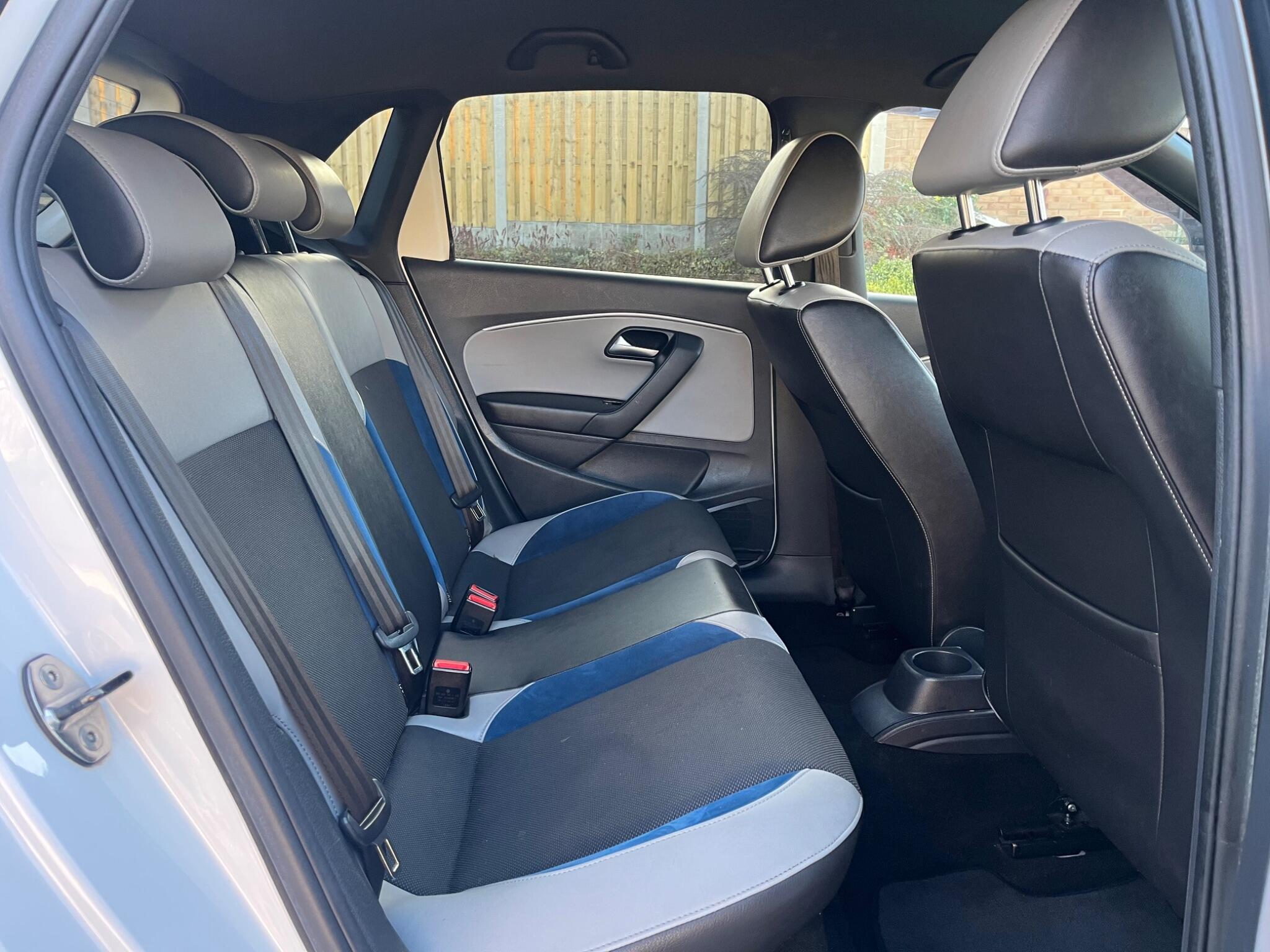 Volkswagen Polo - Image 29