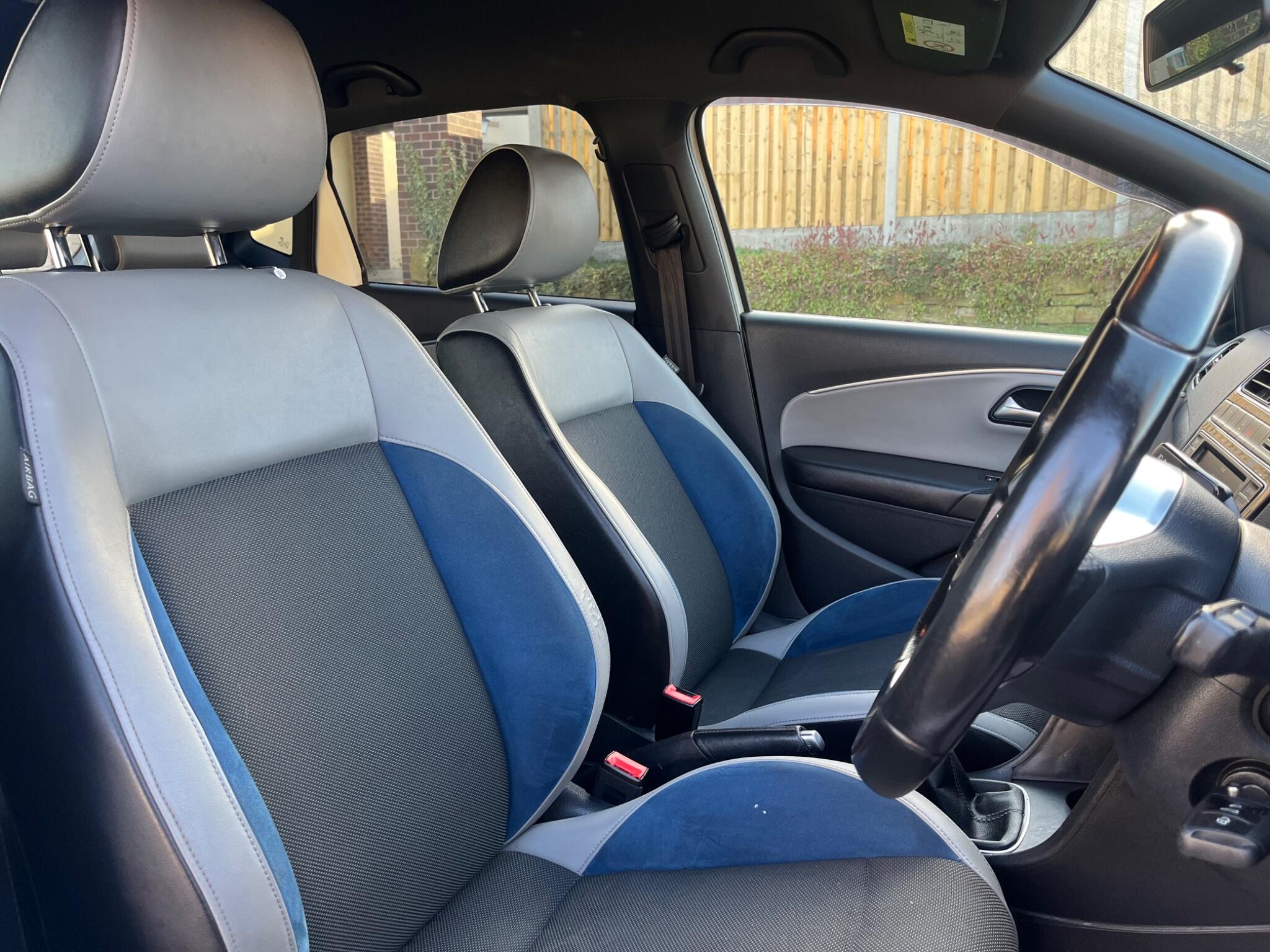 Volkswagen Polo - Image 30