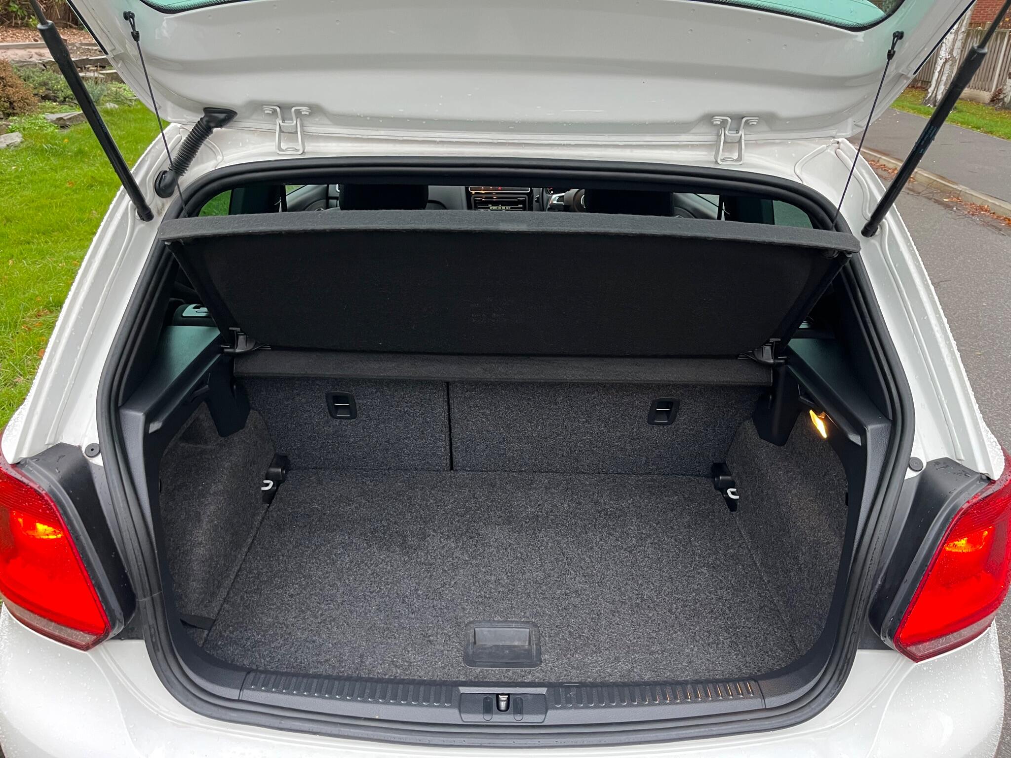 Volkswagen Polo - Image 6