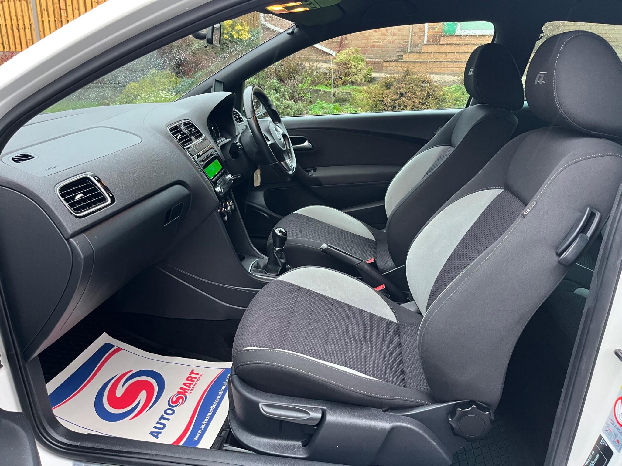 Volkswagen Polo - Image 13