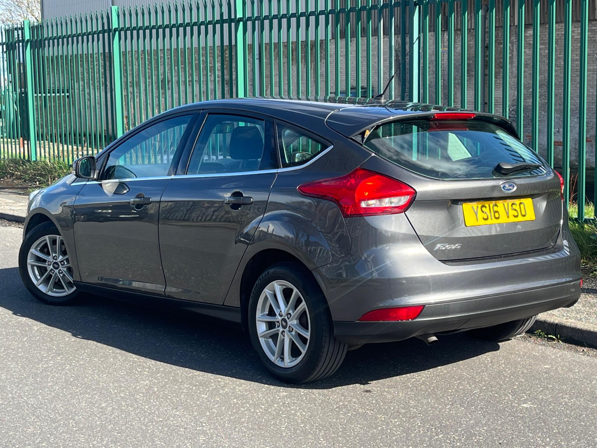 Ford Focus - Image 3