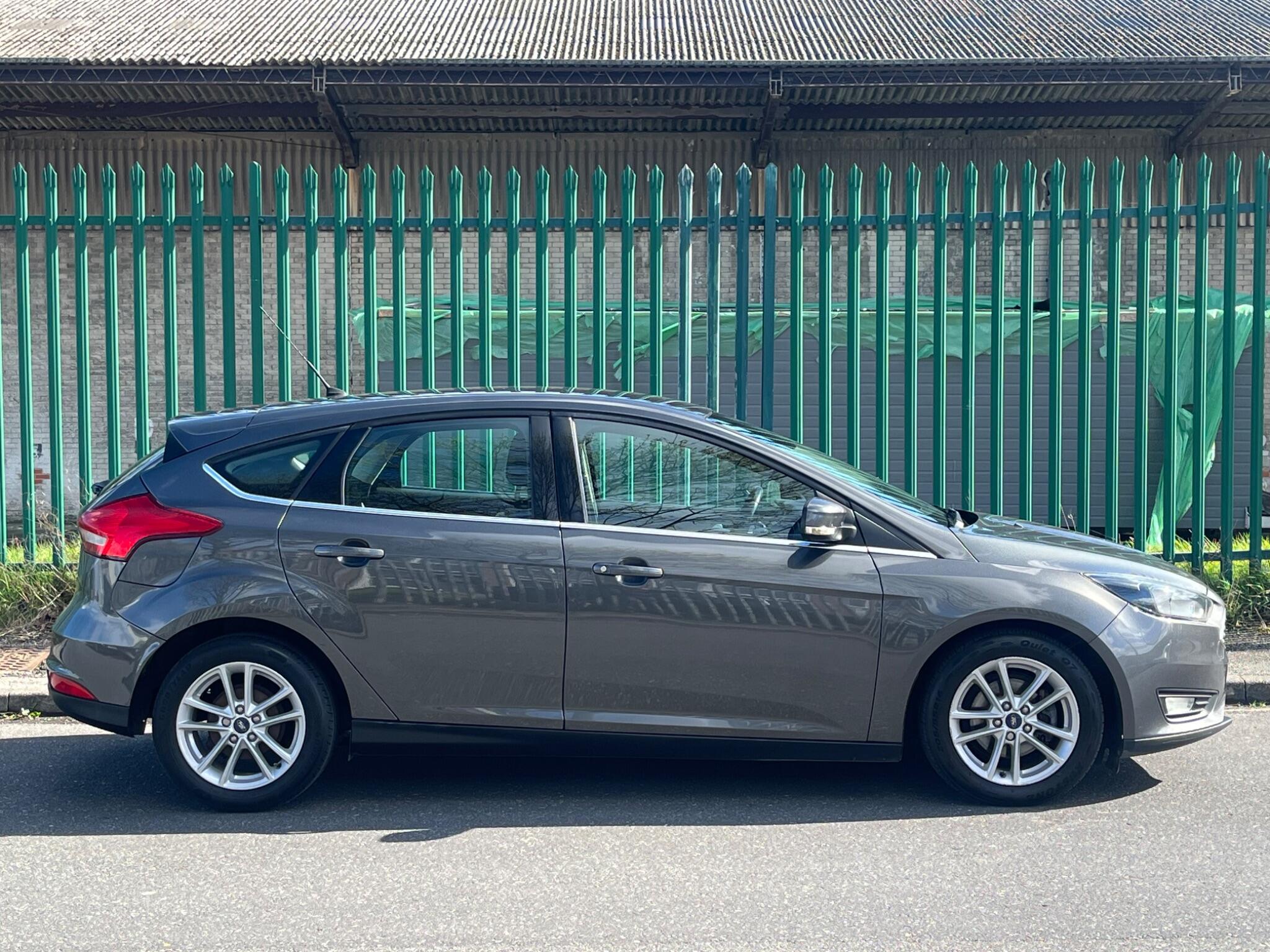Ford Focus - Image 4