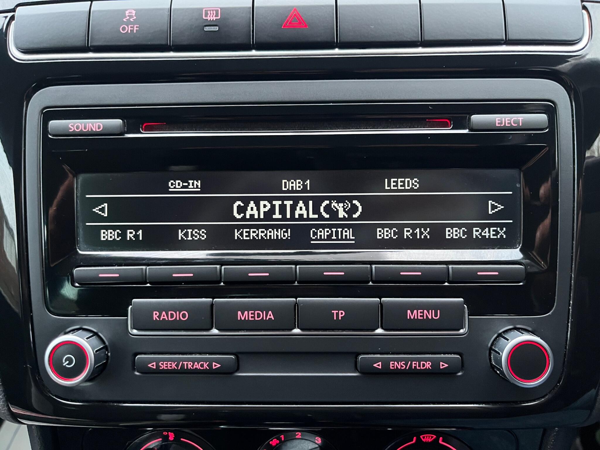 Volkswagen Polo - Image 37