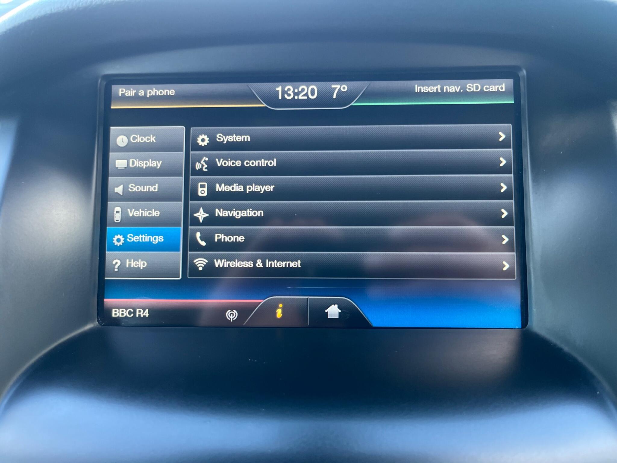 Ford Focus - Image 27