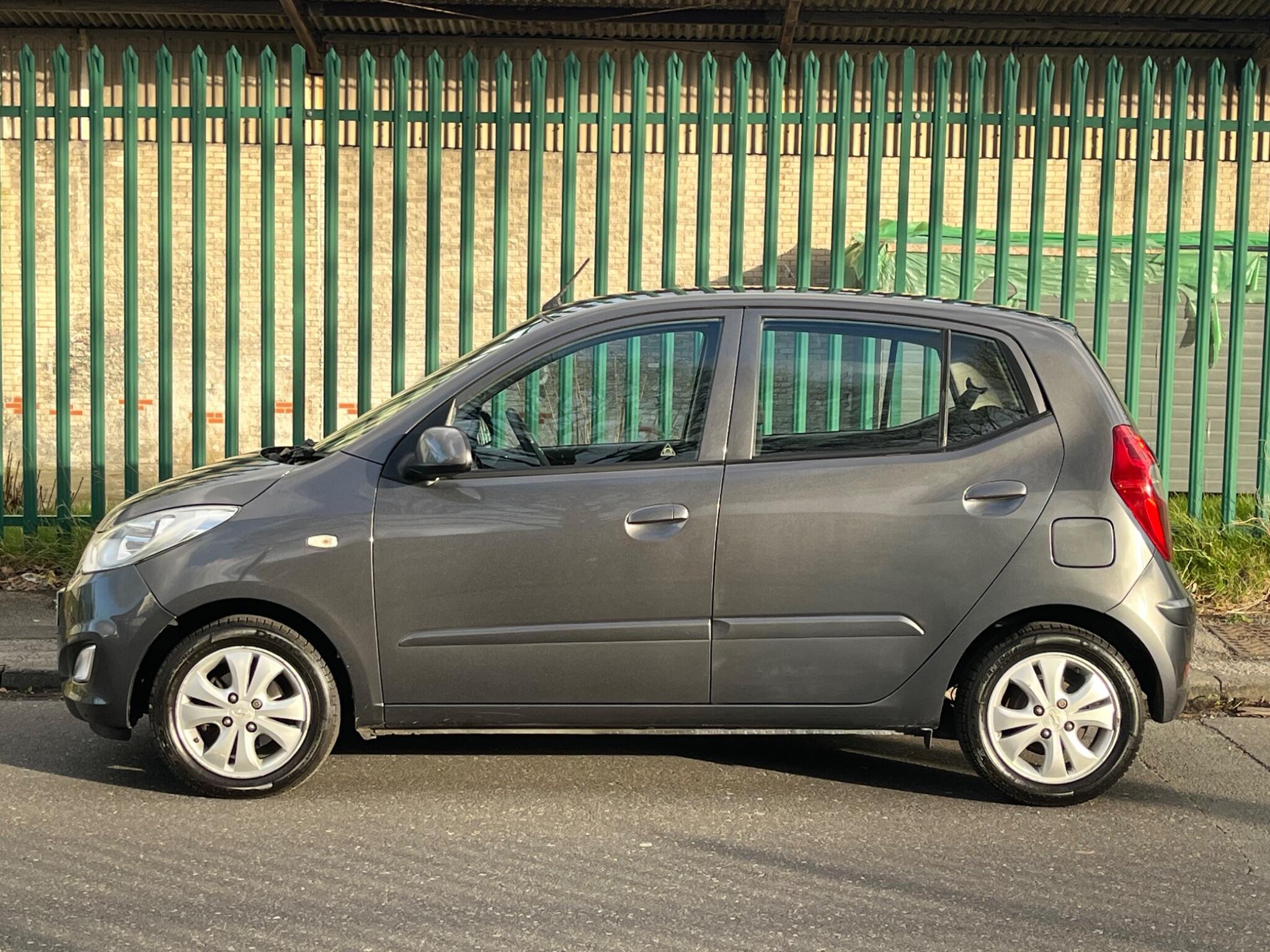 Hyundai i10 - Image 9