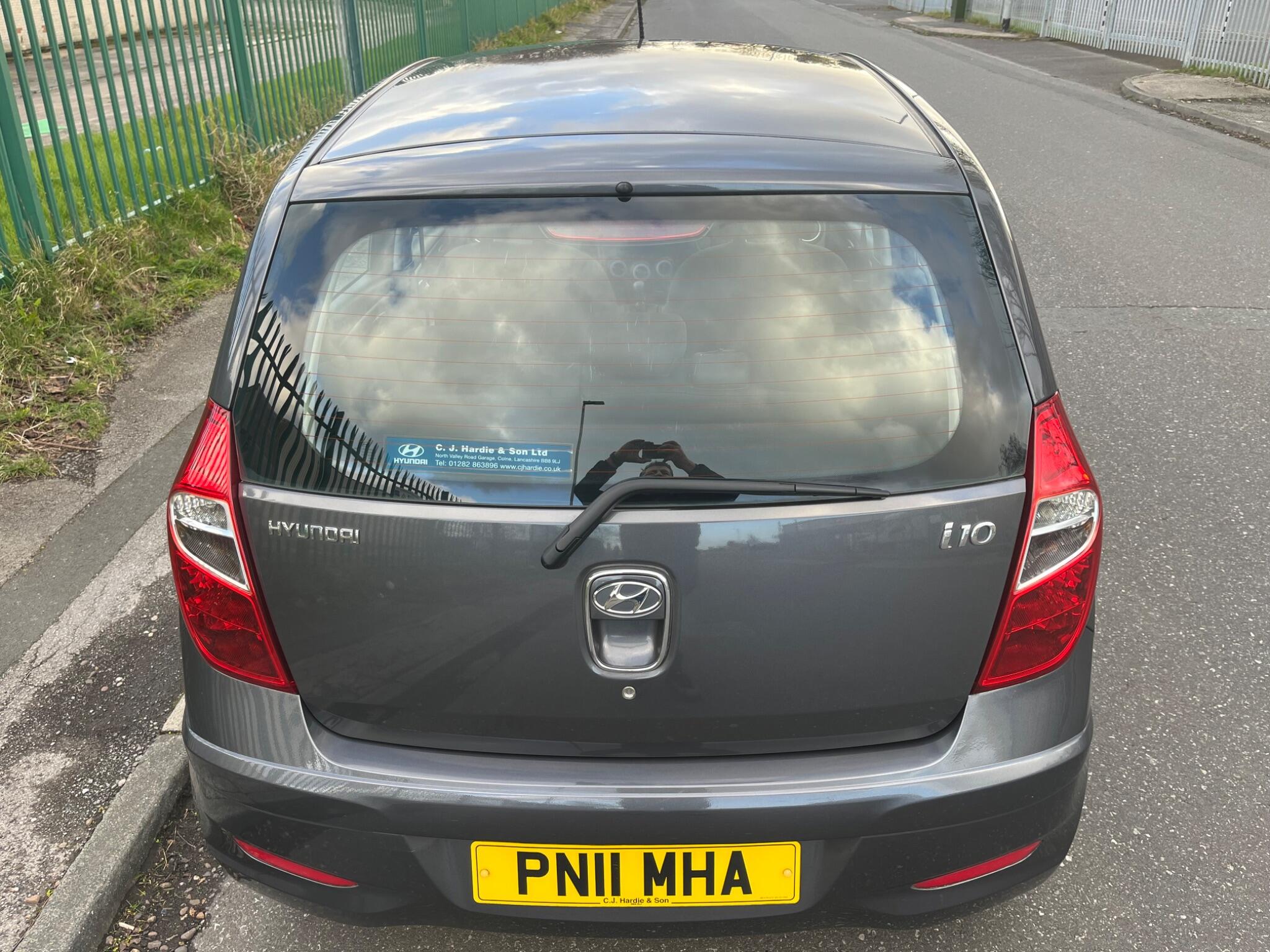 Hyundai i10 - Image 10