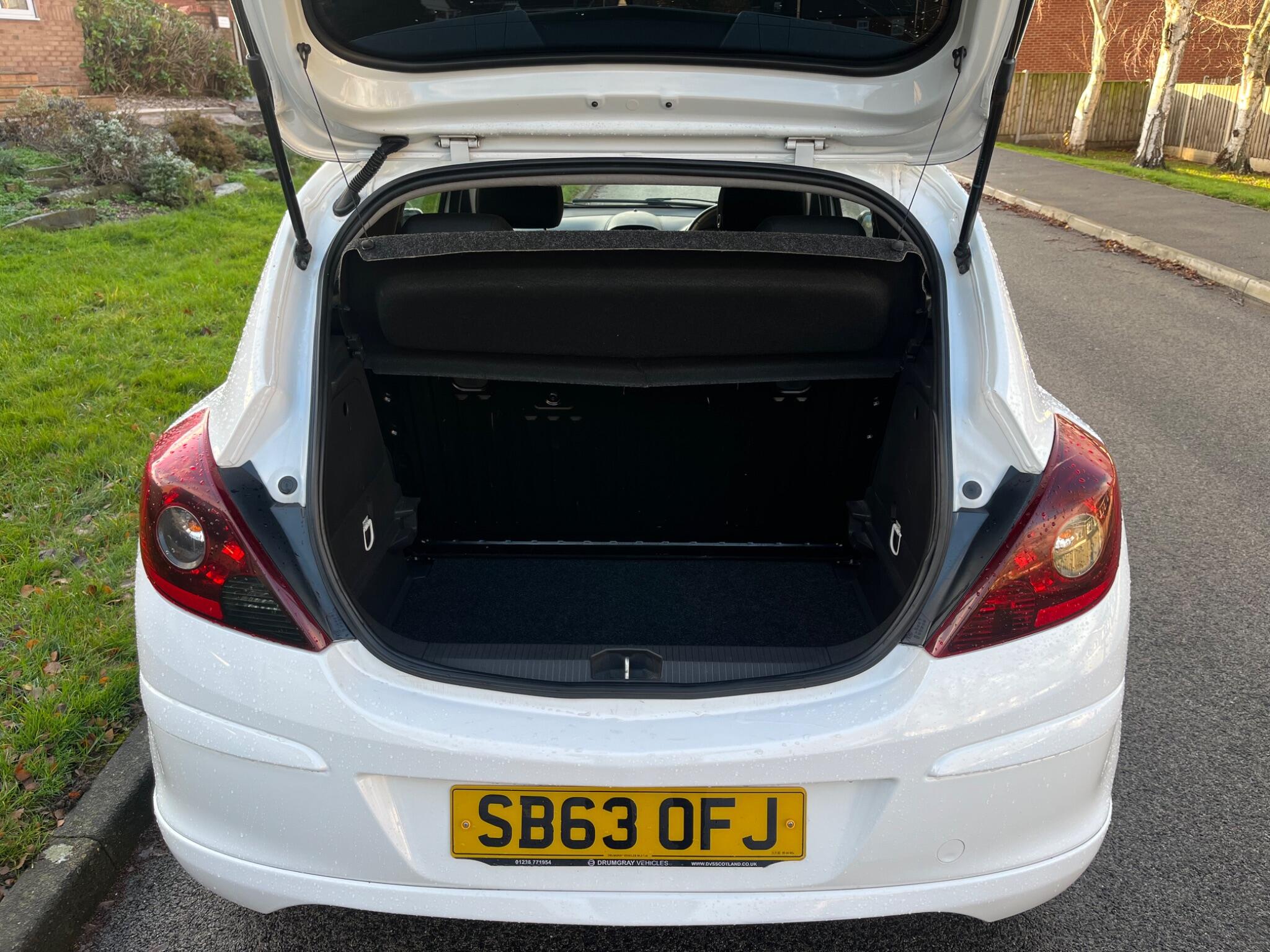 Vauxhall Corsa - Image 6