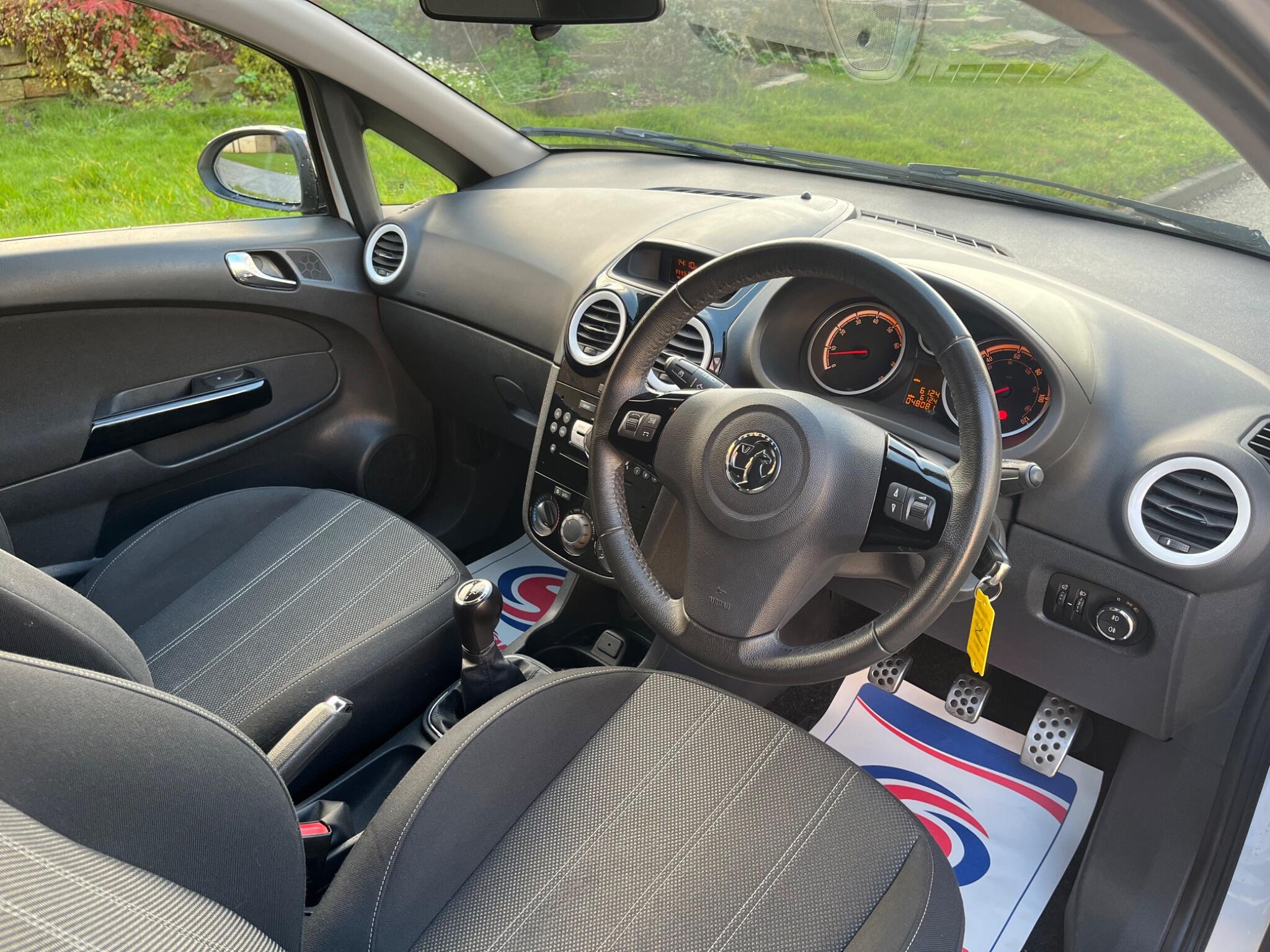 Vauxhall Corsa - Image 11