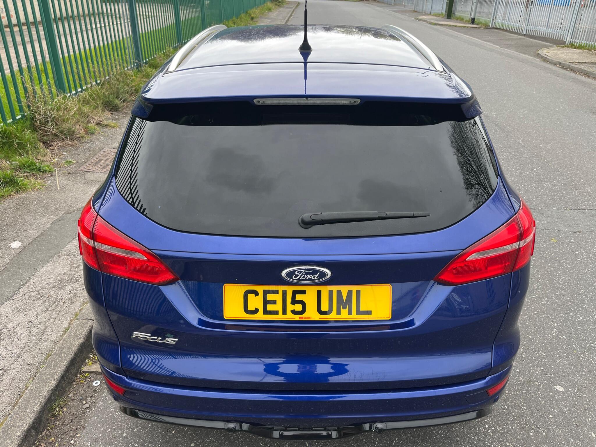 Ford Focus - Image 14
