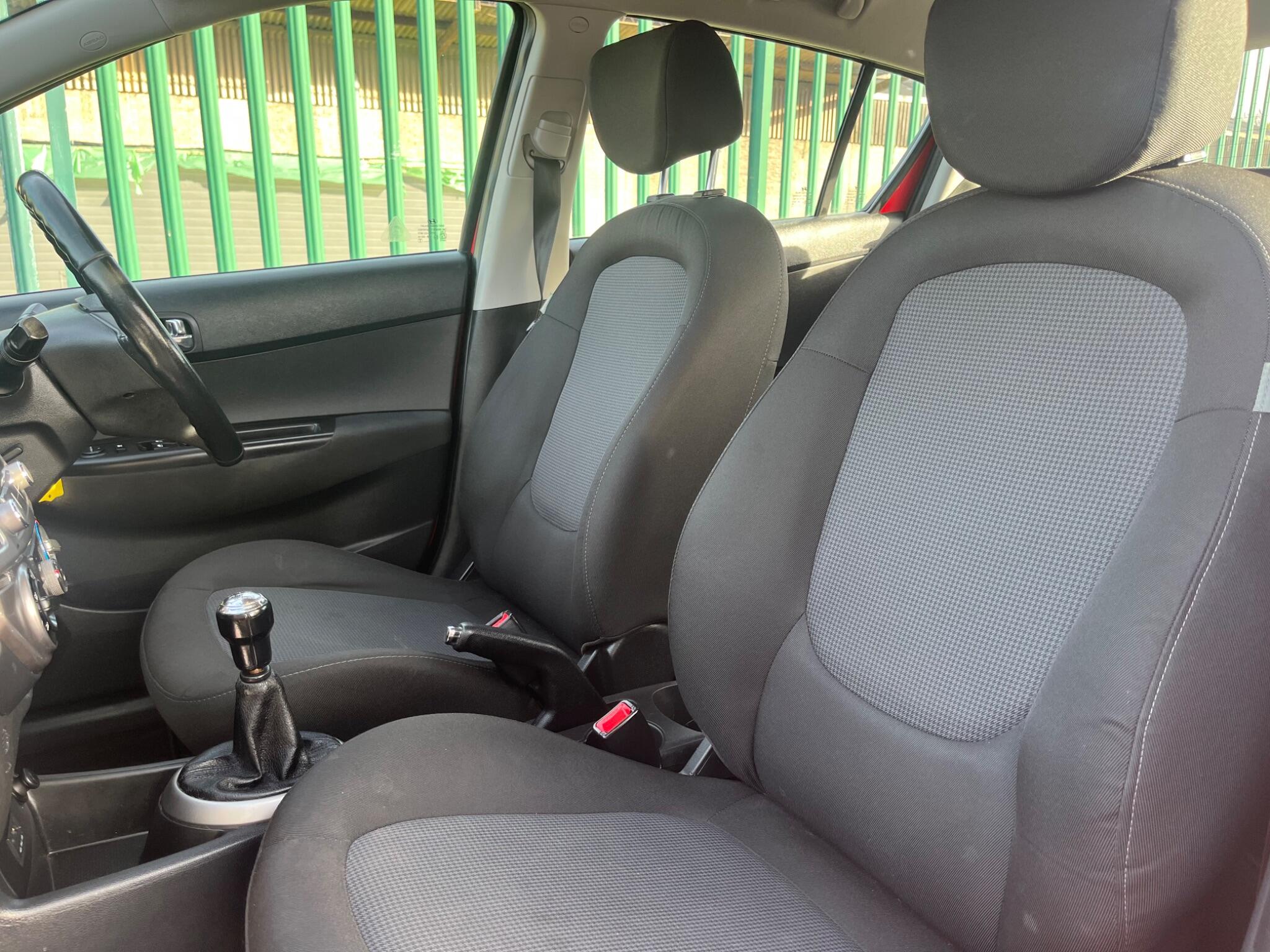 Hyundai i20 - Image 13