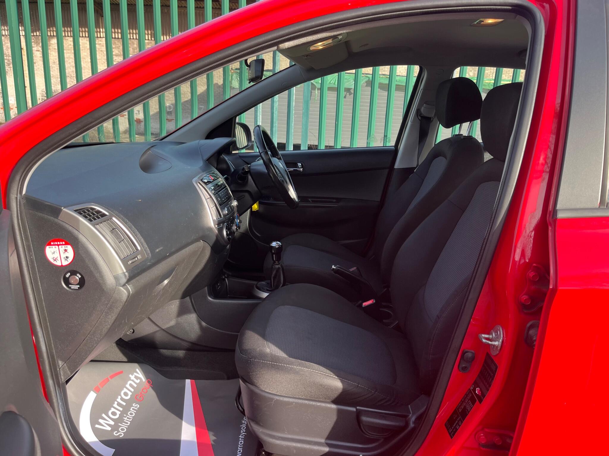 Hyundai i20 - Image 14