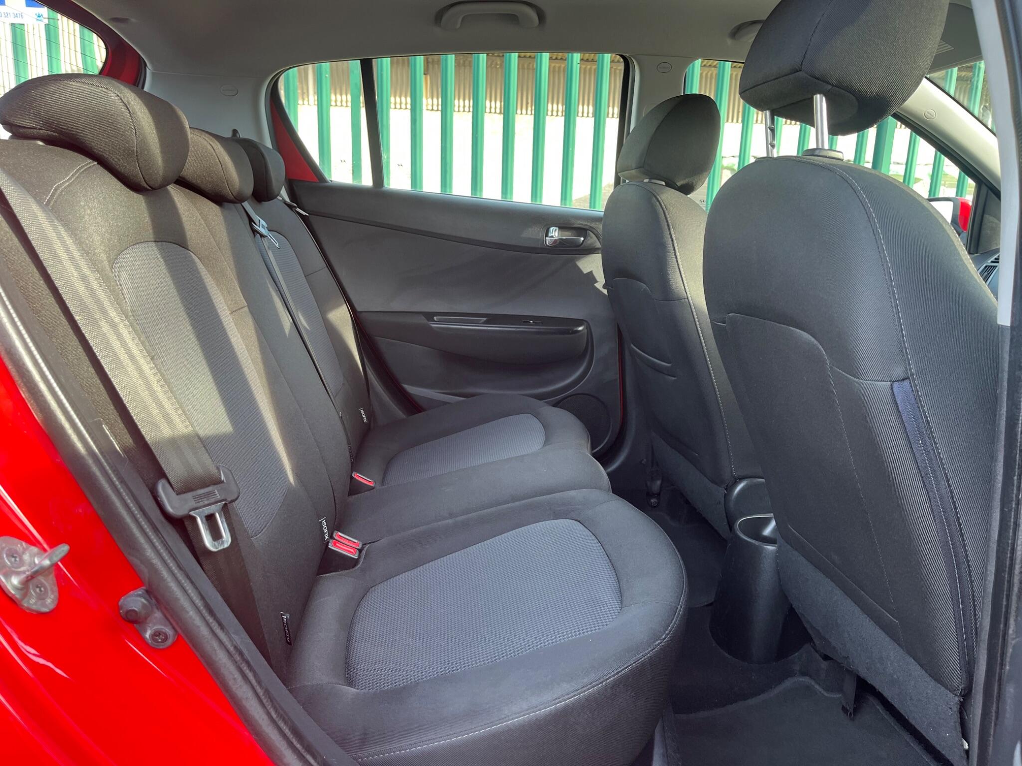 Hyundai i20 - Image 26