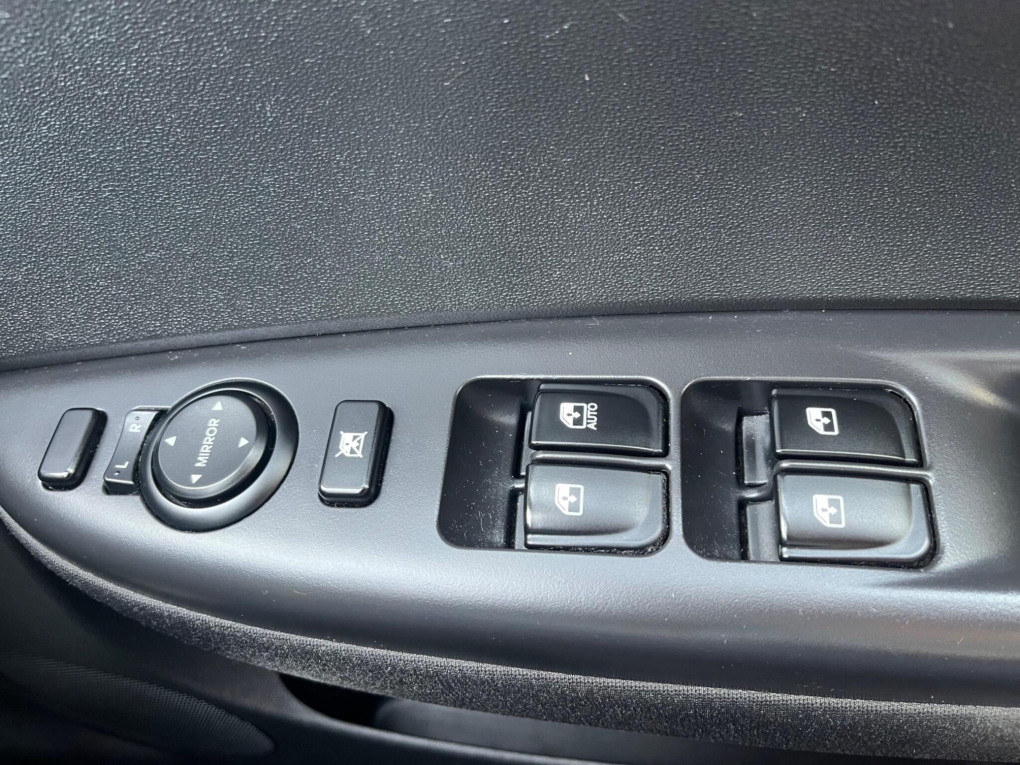 Hyundai i20 - Image 30