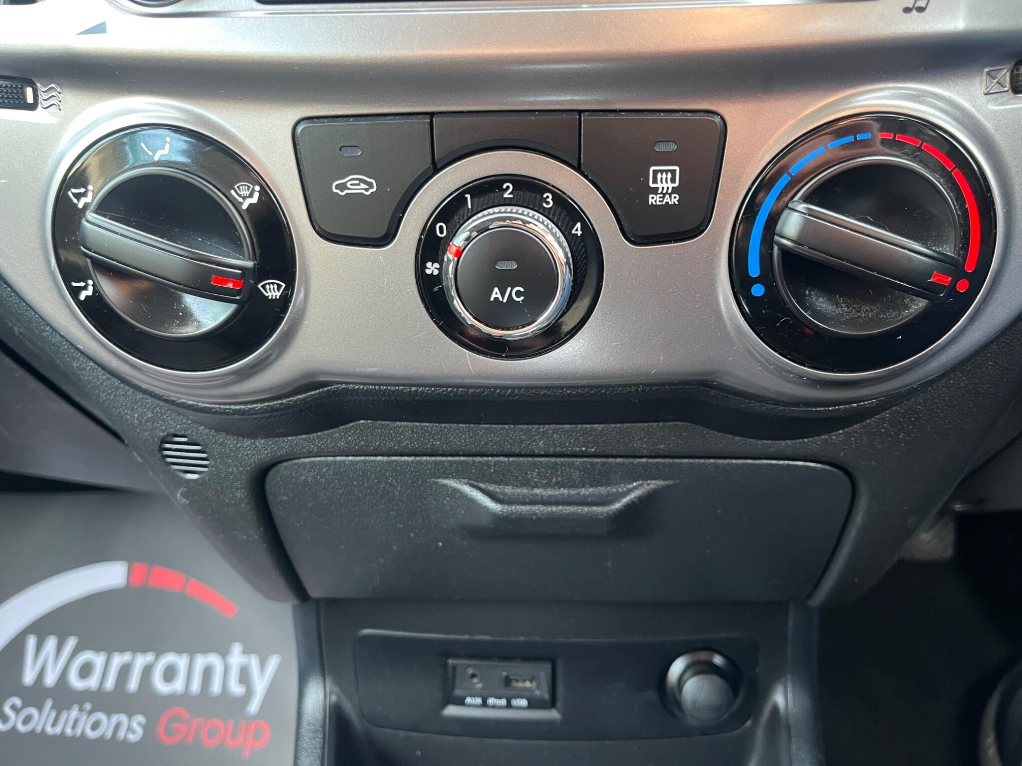 Hyundai i20 - Image 32