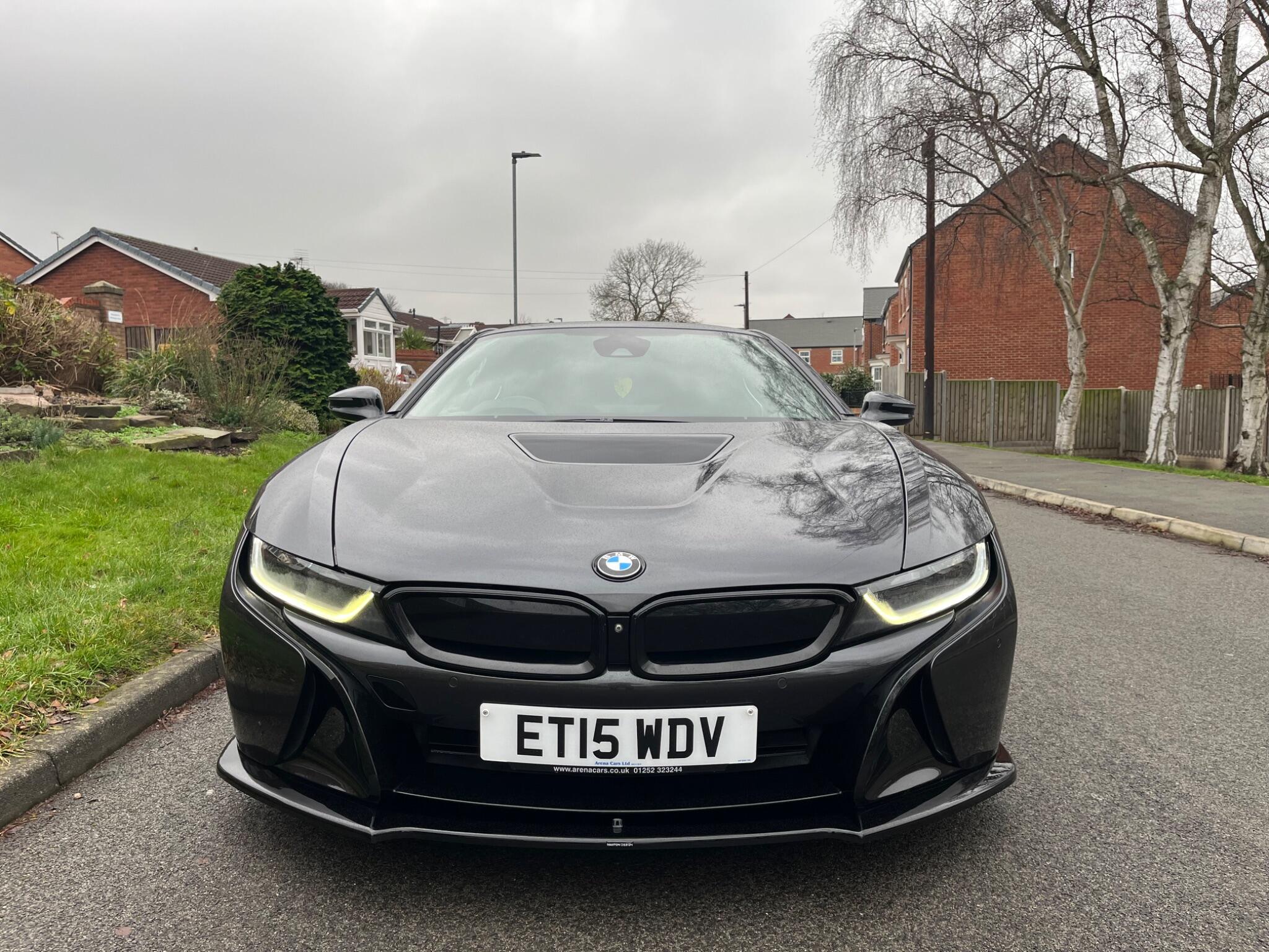BMW i8 - Image 14
