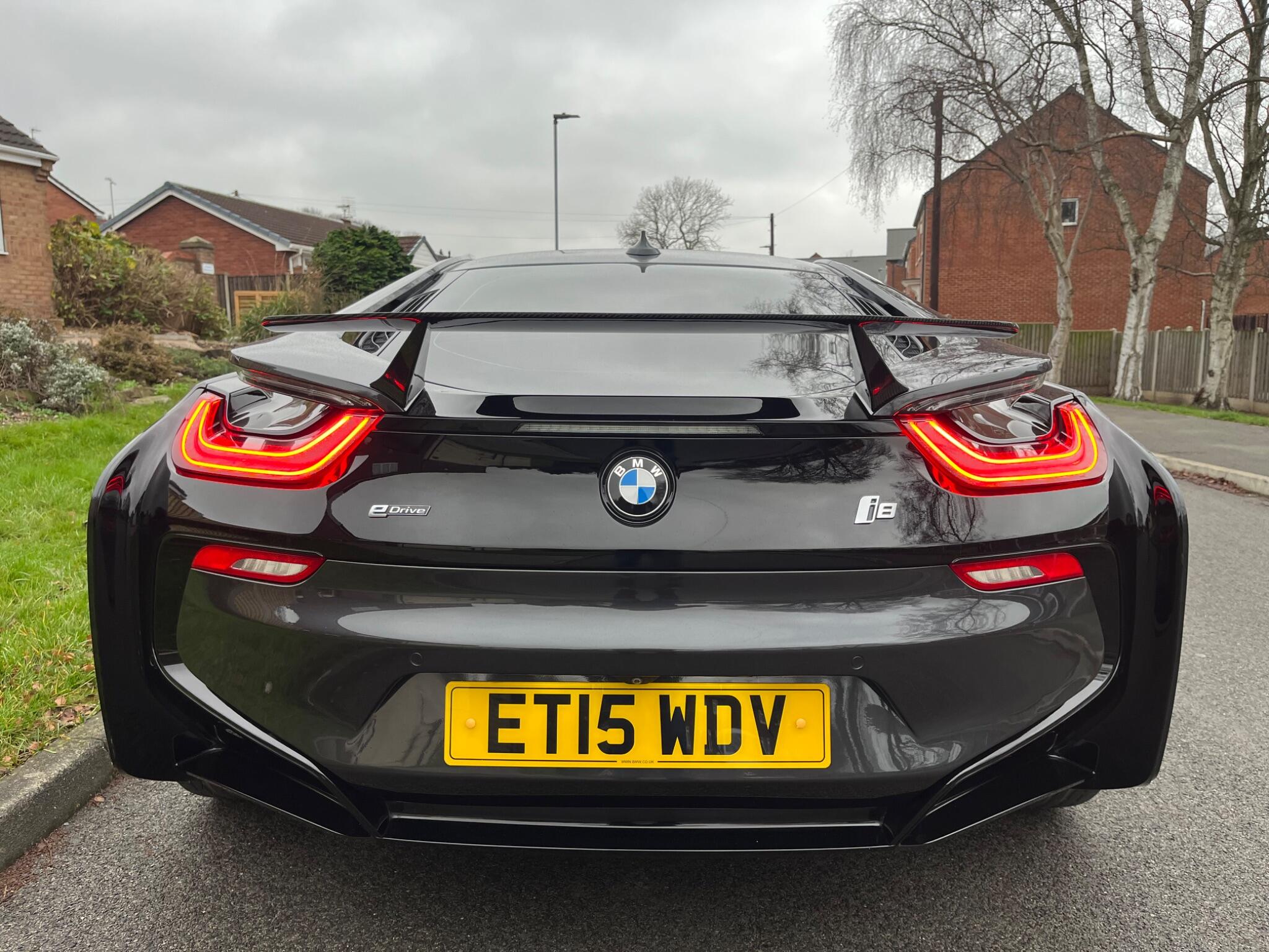 BMW i8 - Image 15