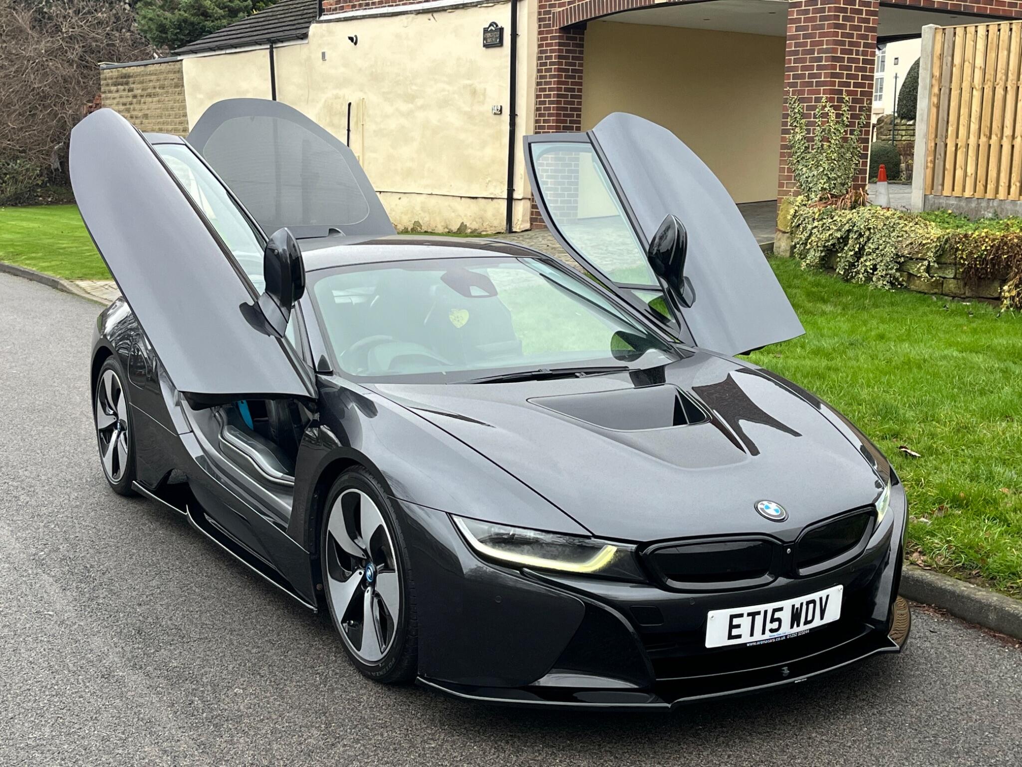 BMW i8 - Image 26