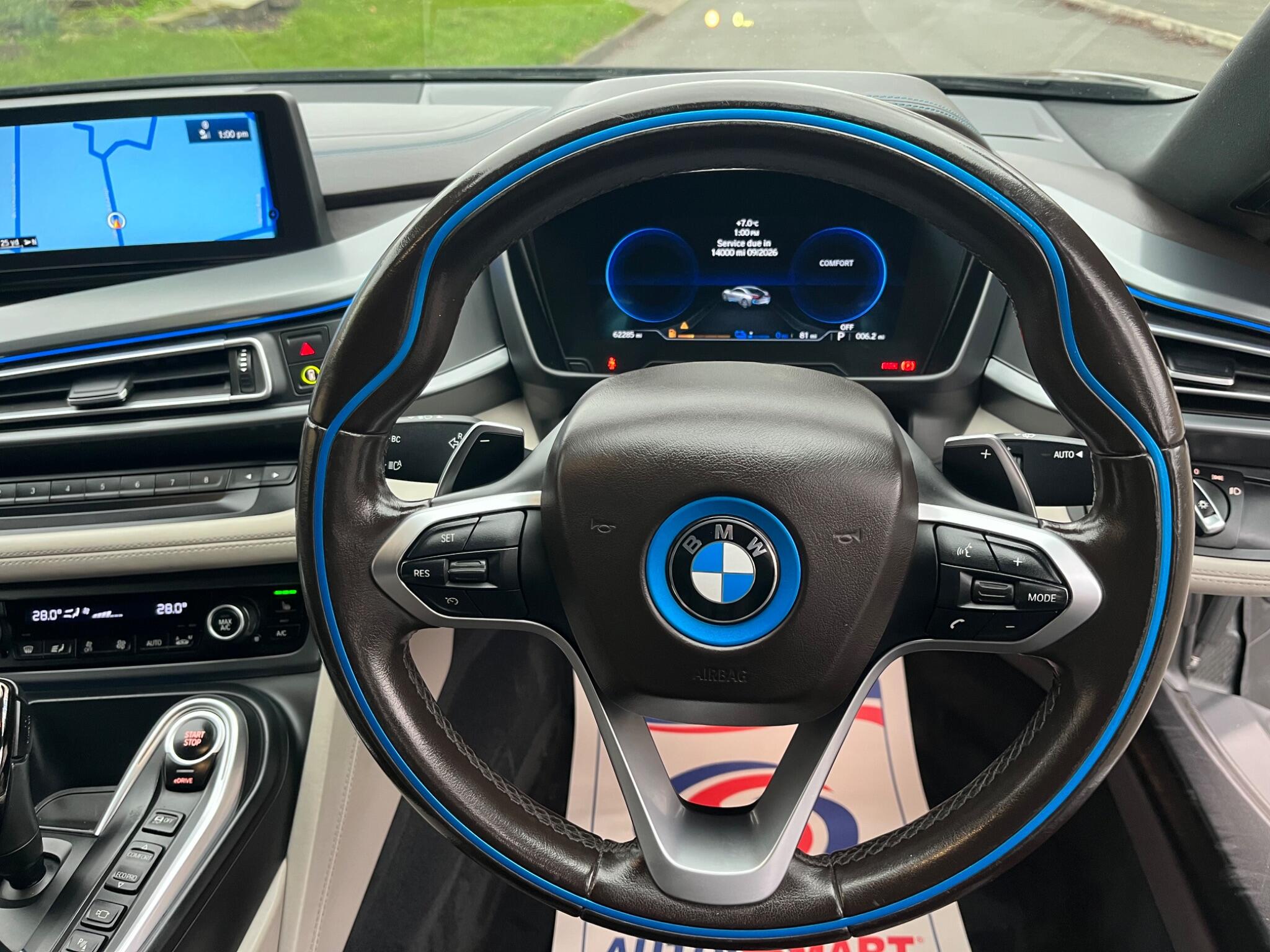 BMW i8 - Image 36