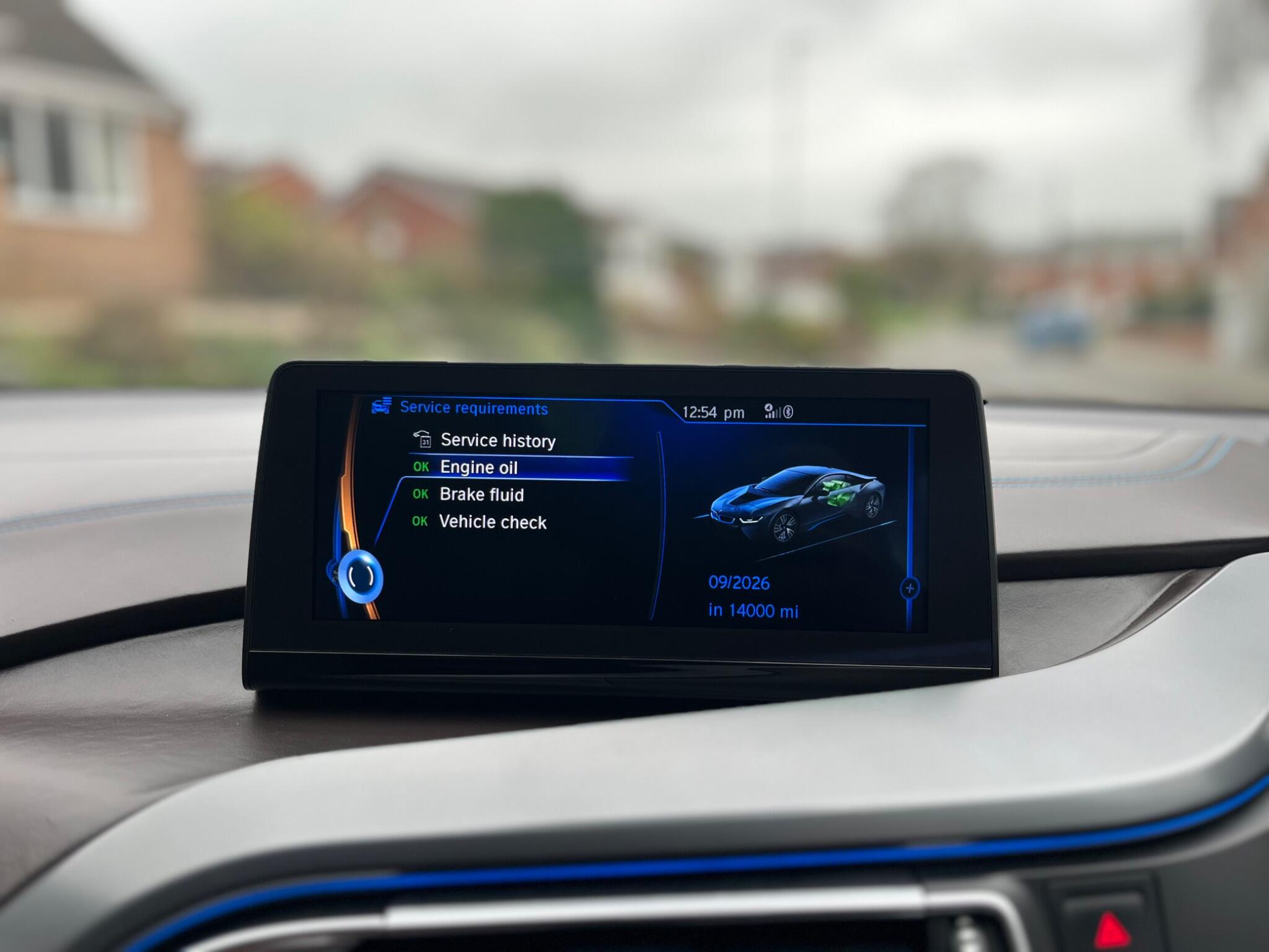 BMW i8 - Image 50