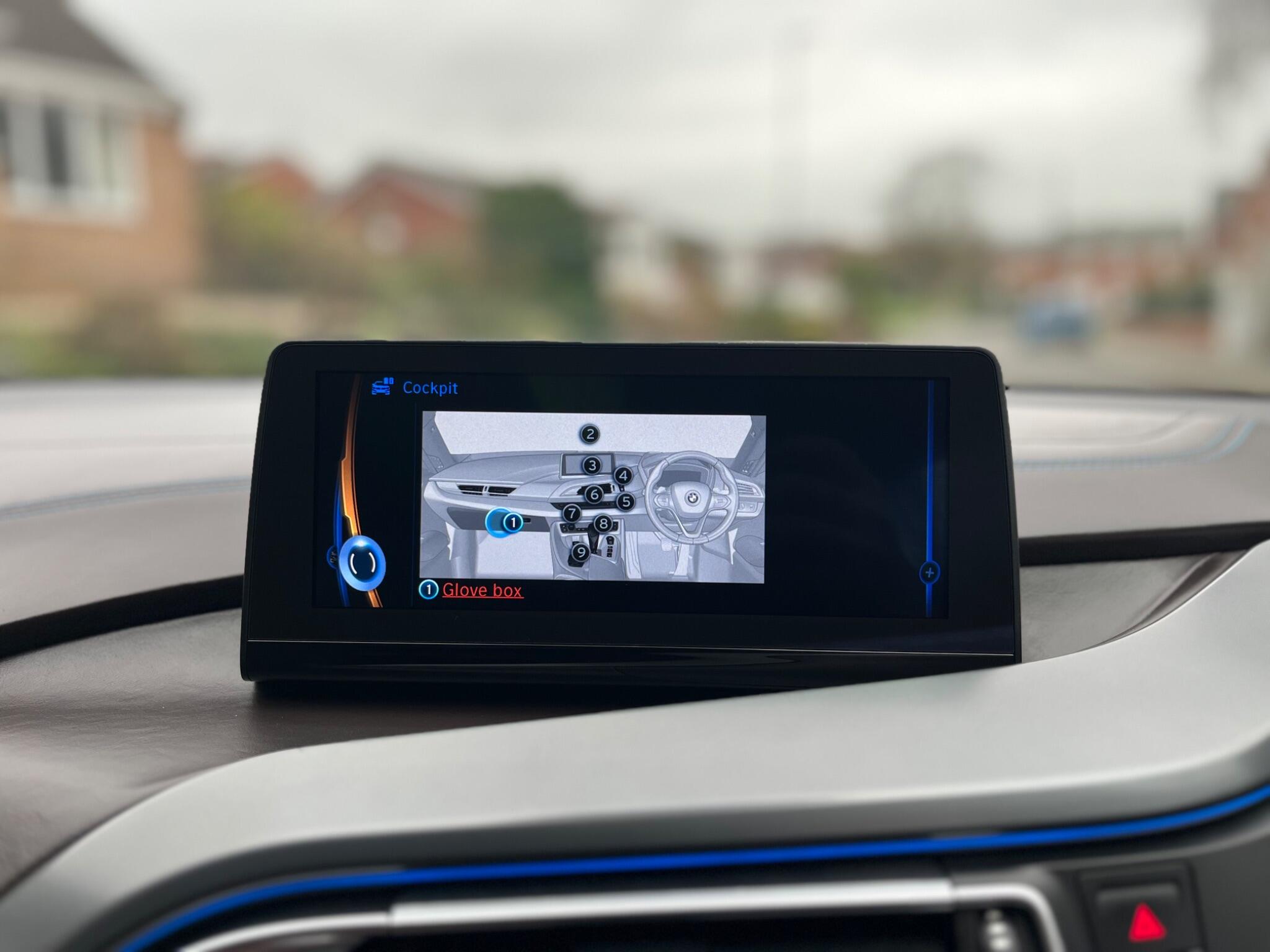 BMW i8 - Image 54