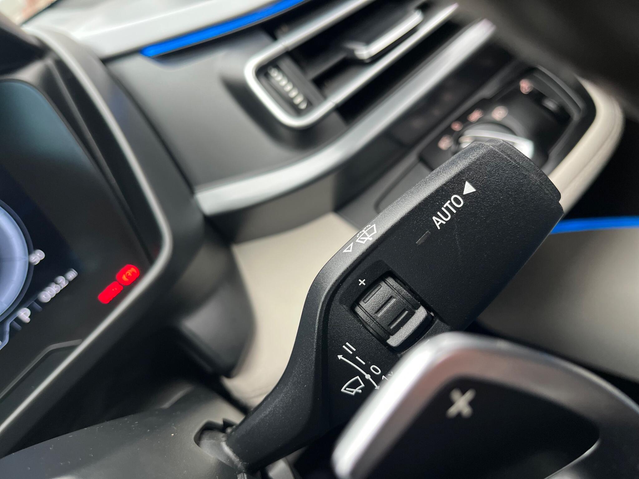 BMW i8 - Image 66